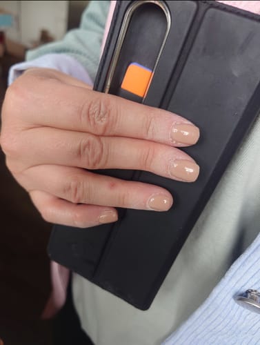 Customer photo review of Bright Future Dipping Powder