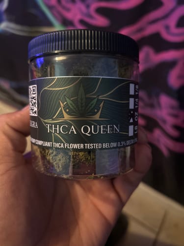 Customer photo review of THCA Queen