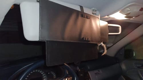 Customer photo review of Sun Visor Extender Polarized Car Visor Extension Sun Blocker Universal Anti-Glare Auto Visor Sunshade Extender Protects From Sun