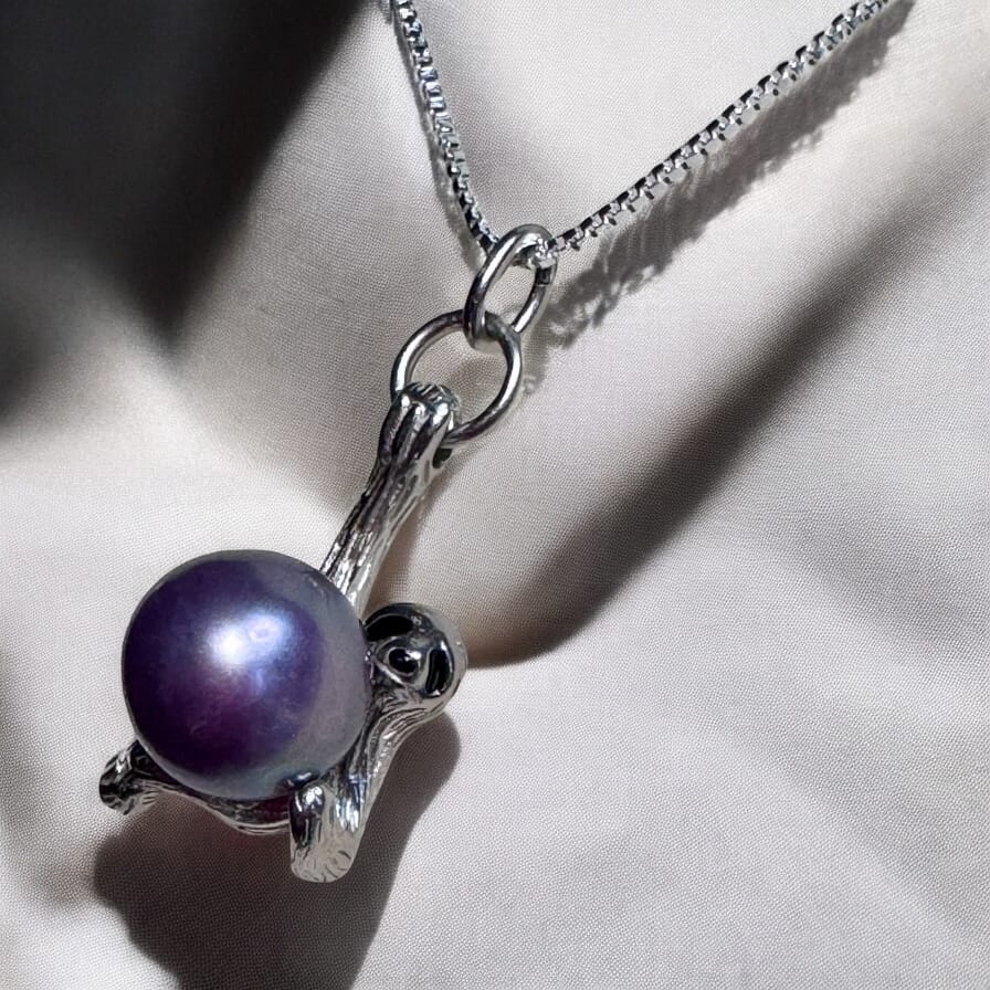 Customer photo review of DIY Mount Pendant - 925 Sterling Silver Hanging Sloth