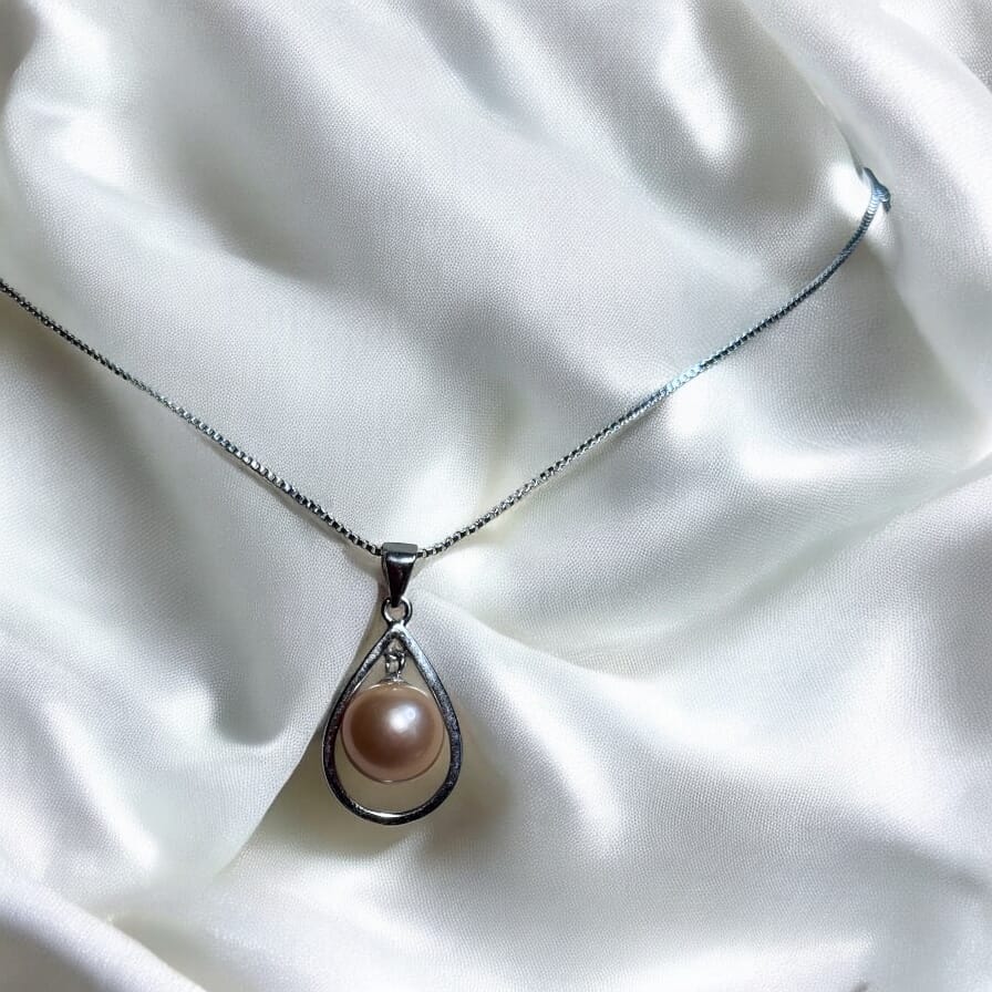 Customer photo review of DIY Mount Pendant - 925 Sterling Silver Teardrop Dangle