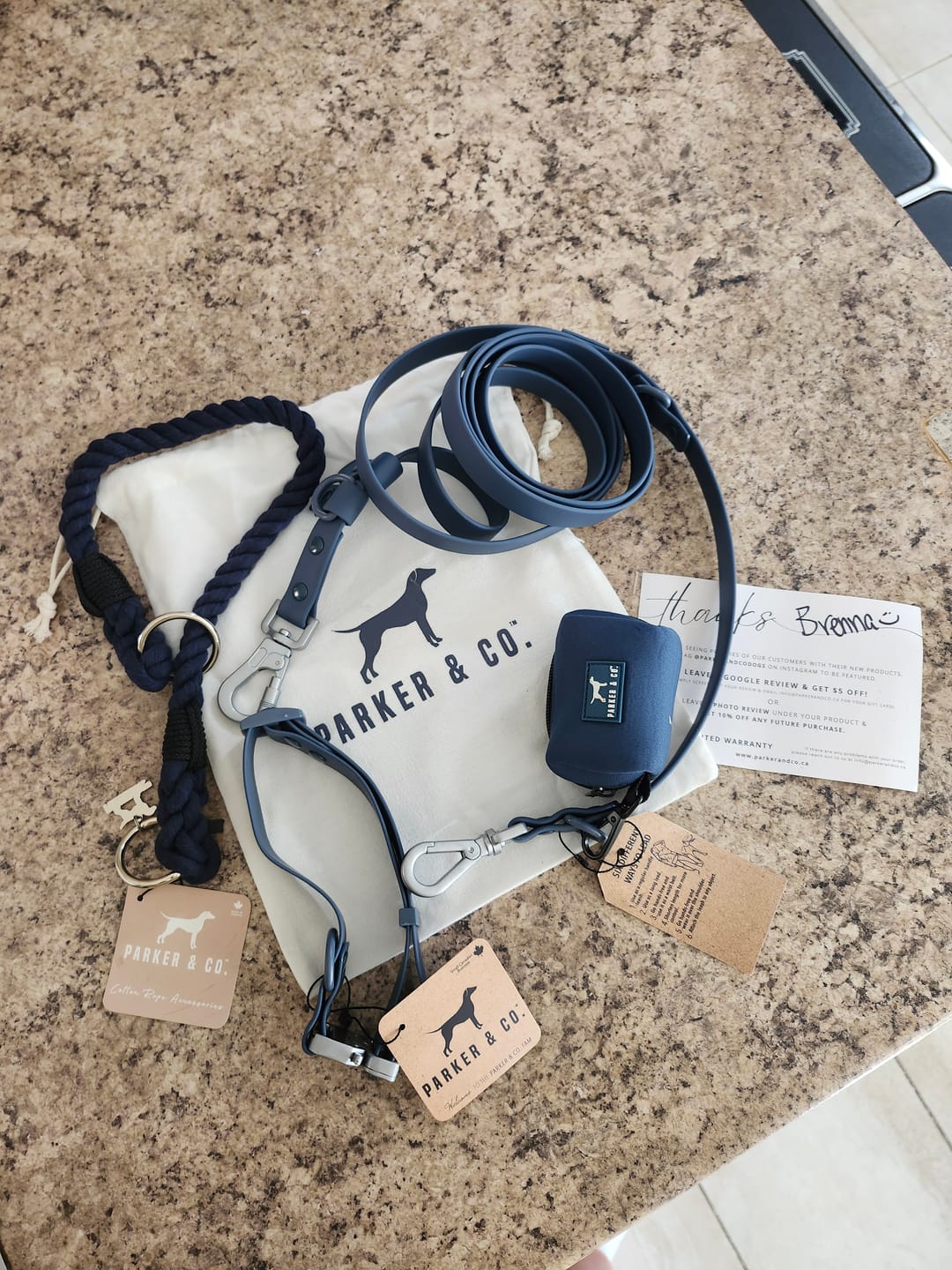 Customer photo review of Solace 6-IN-1 Hands Free Waterproof Leash