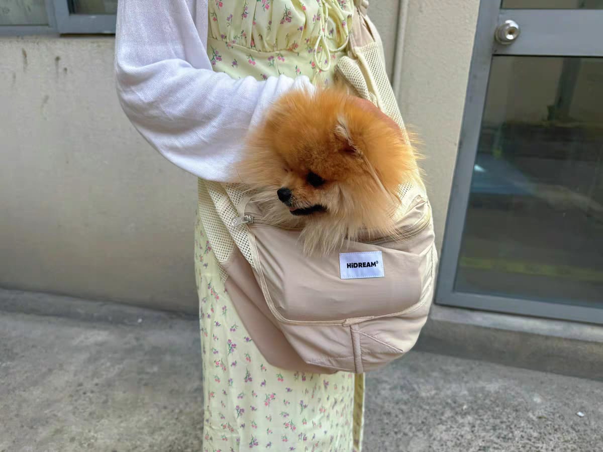 Customer photo review of Breathable Summer Pet Sling Carrier Bag With Pocket