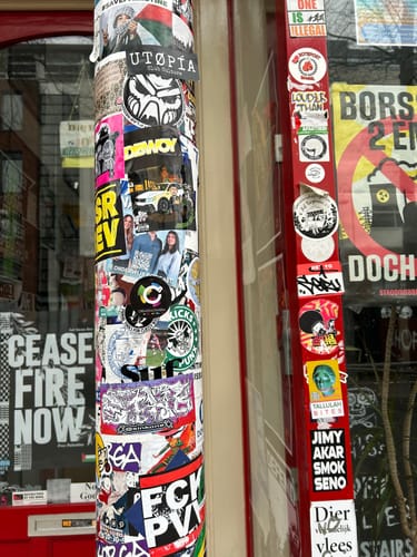 Customer photo review of Sticker Vinile Classico