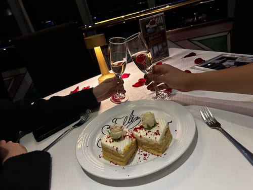 Customer photo review of Cena Romántica