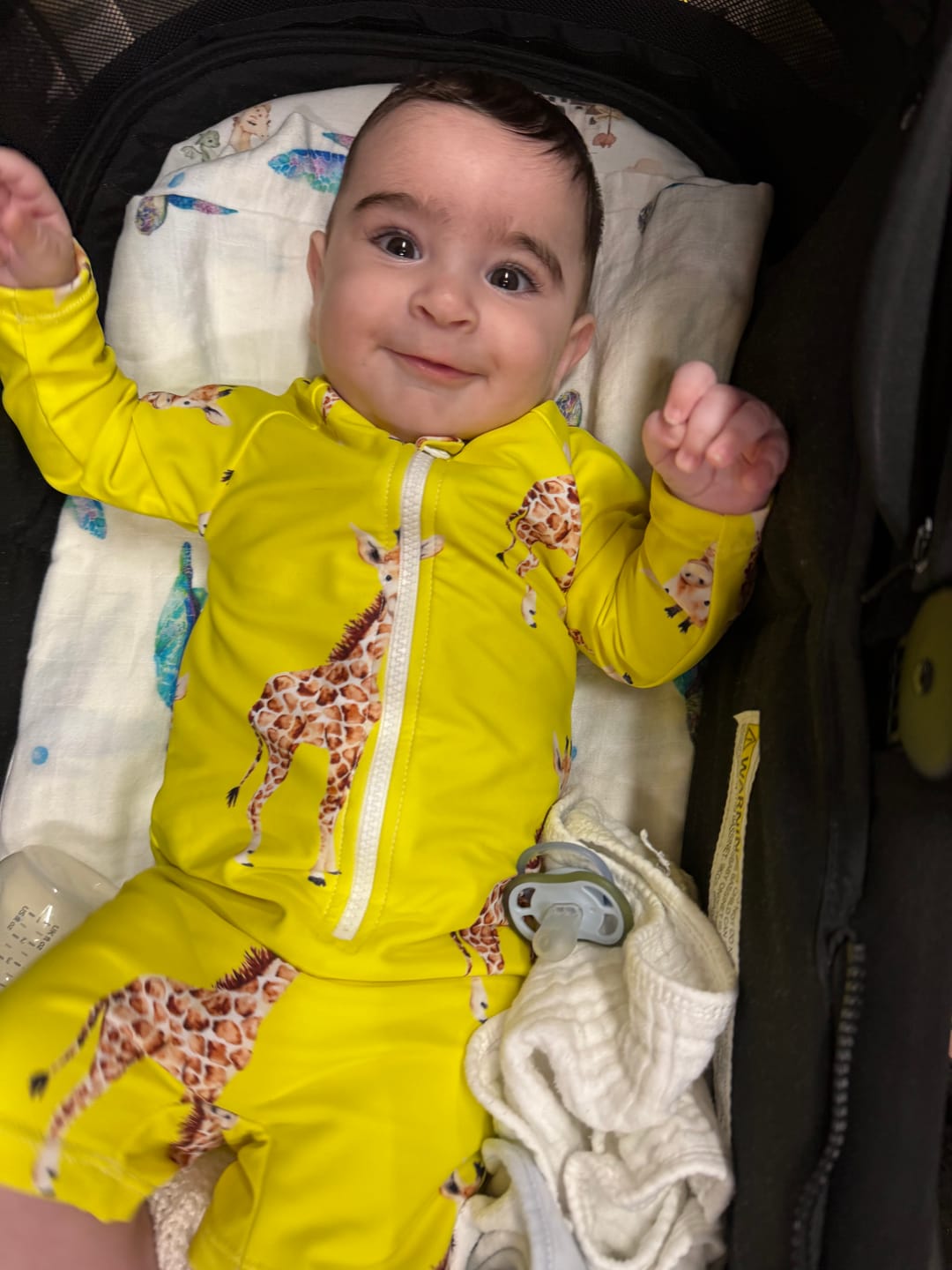 Customer photo review of Yellow Giraffe Unisex Long Sleeve Zip Swimmers
