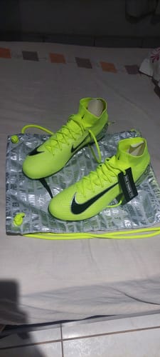 Customer photo review of Nike Mercurial Superfly X Elite FG