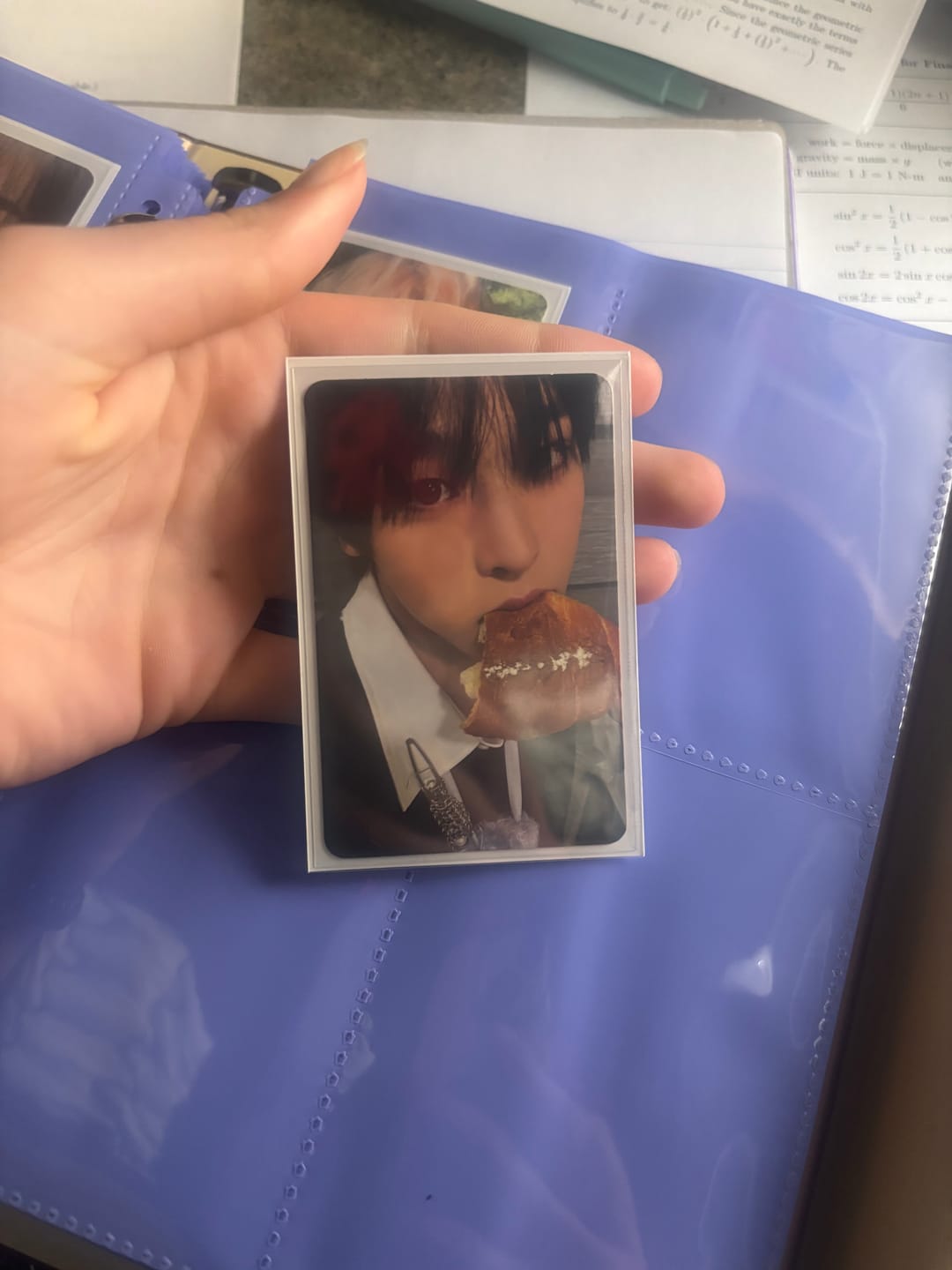 Customer photo review of COLORED PHOTOCARD SLEEVES - 61x91mm
