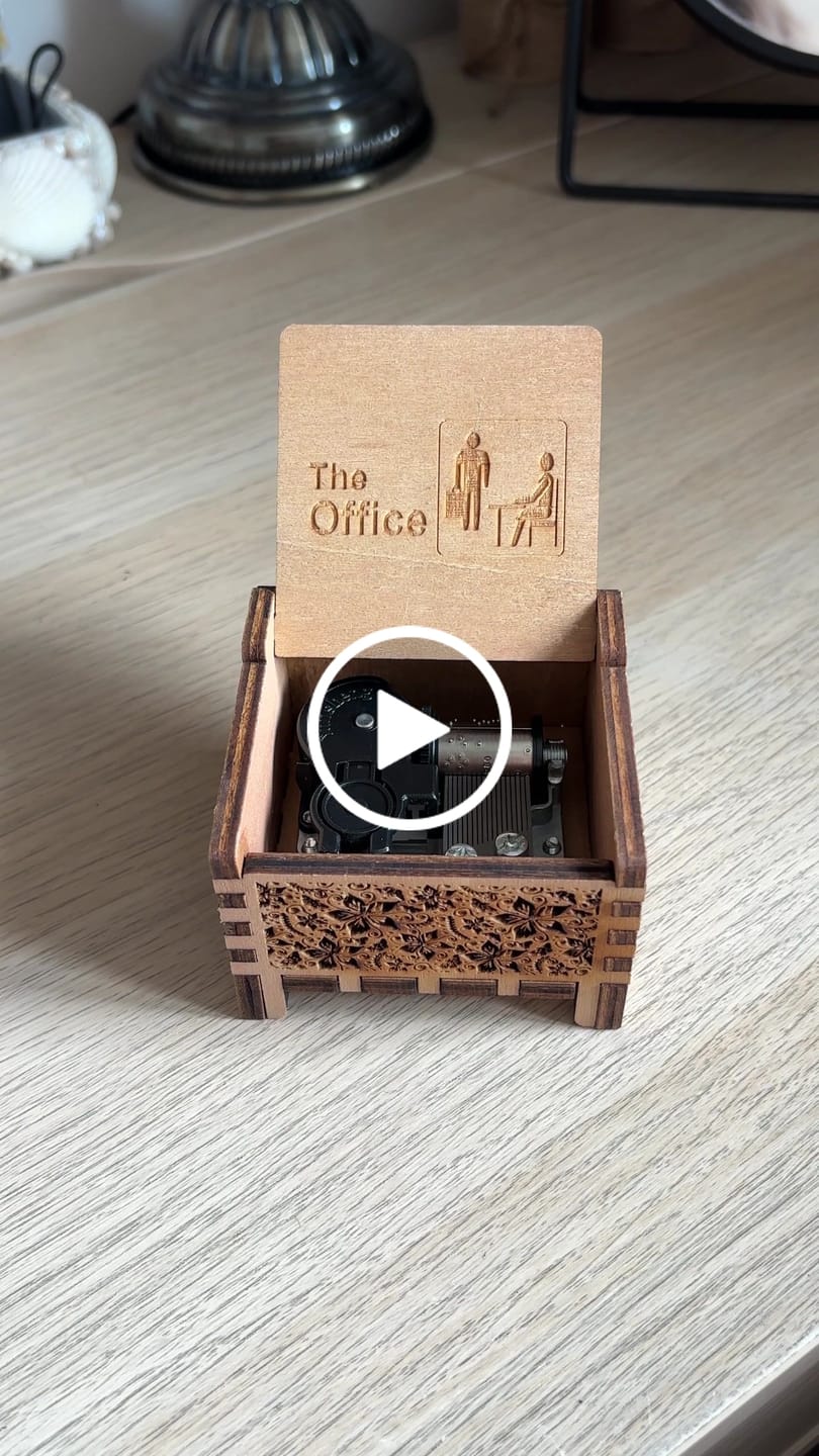 Customer video review of Wind-up Music Box