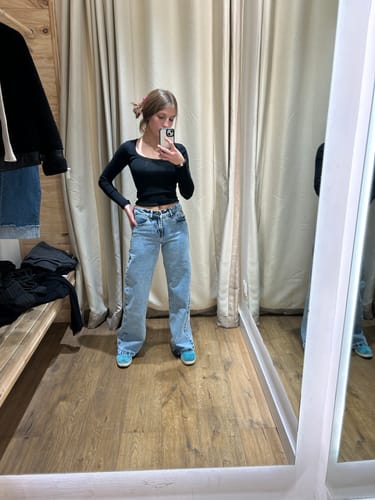 Customer photo review of Pantalón Tiro Bajo