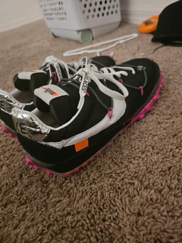 Customer photo review of Nike Waffle Racer Off-White Black