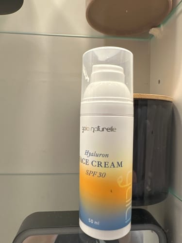 Customer photo review of Hyaluron Gesichtscreme mit LSF 30