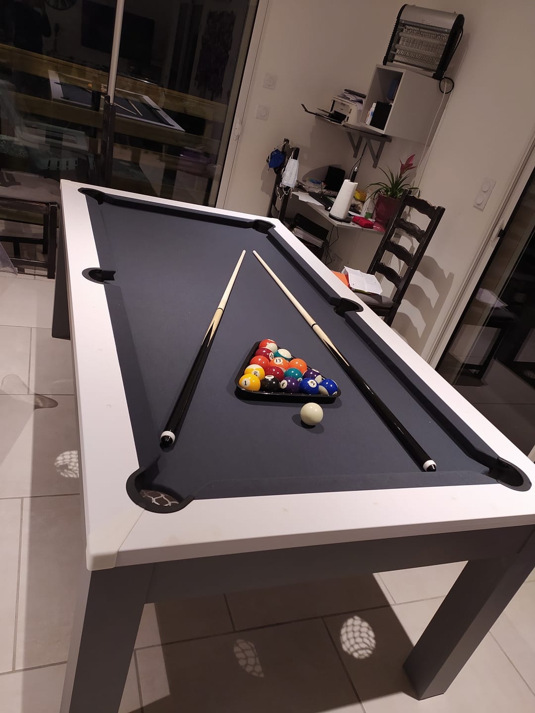 Customer photo review of Table à manger convertible en billard blanc gris - 7FT
