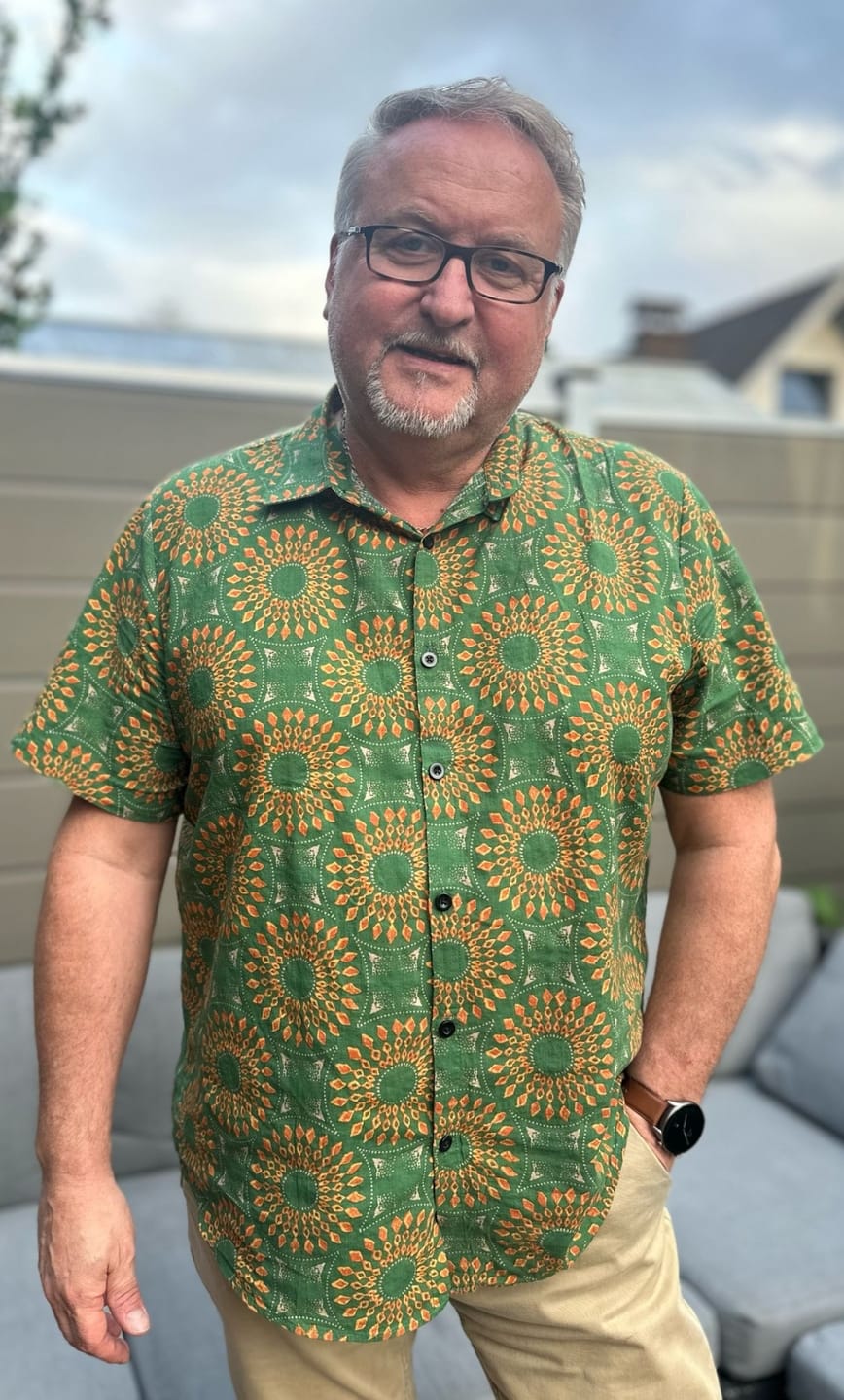 Customer photo review of Men's Cotton Leisure Vintage 70s Short Sleeve Shirt