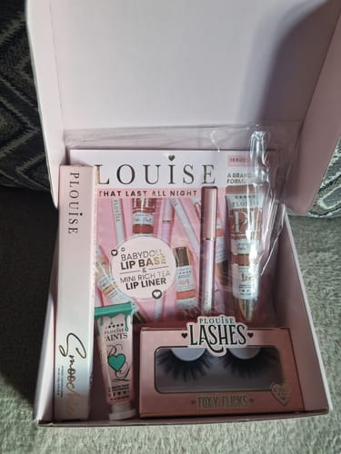 Customer photo review of P. Louise Discontinued Mystery Bundles