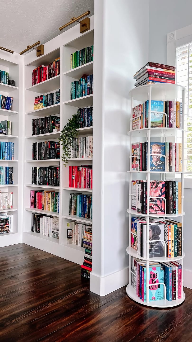 Customer photo review of Flycity 5-Tier Rotating Bookshelf  With 360 ° Spinning Display - White