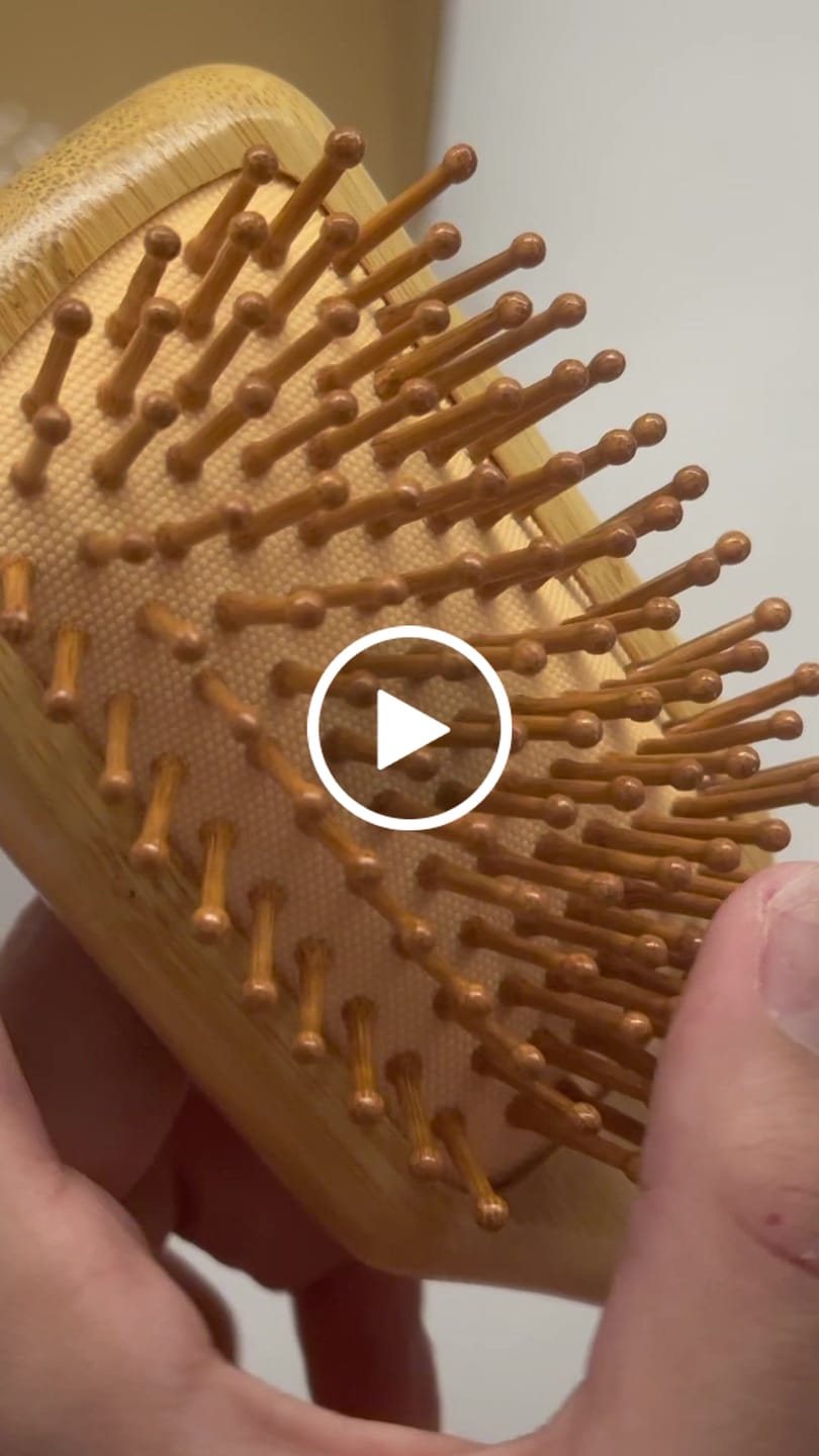 Customer video review of Custom Paddle Hair Brush