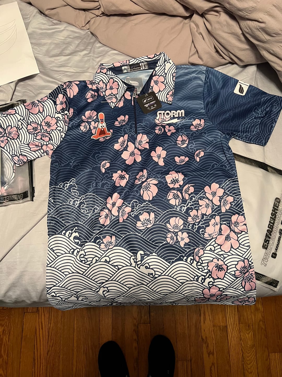 Customer photo review of MISAKI MUKOTANI 2022 - FLOWERS - BOWLING JERSEY
