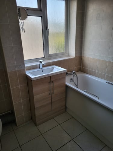 Customer photo review of Ryker 600mm Floor Standing 2 Door Vanity & Basin - Bleached Oak