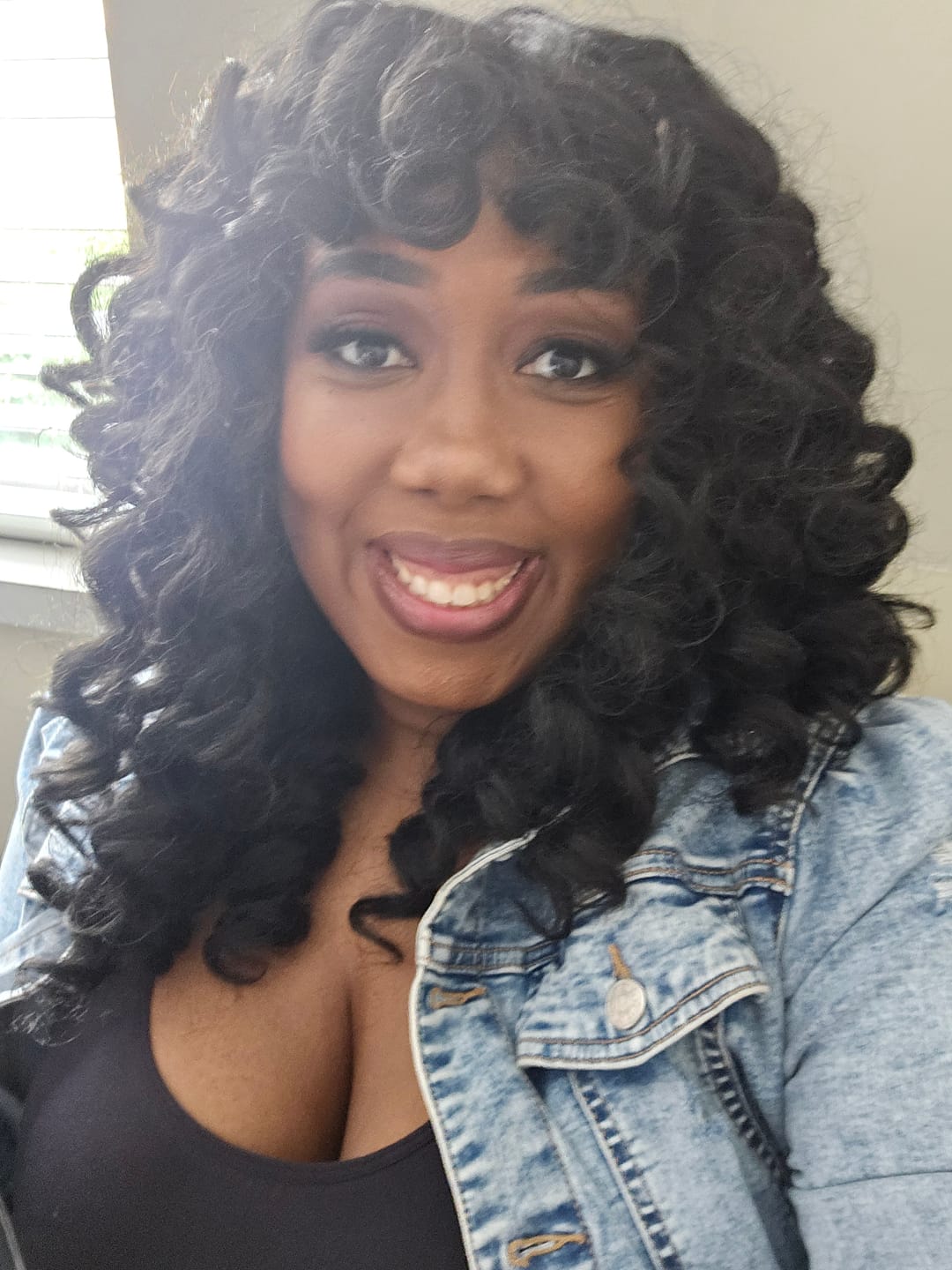 Customer photo review of Sensationnel Dashly Full Wig - UNIT 20