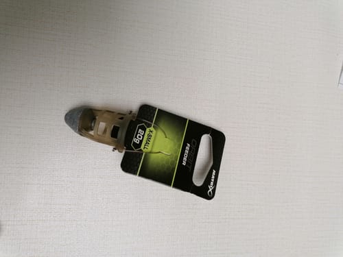 Customer photo review of PLASTIC ORBIT FEEDERS💰