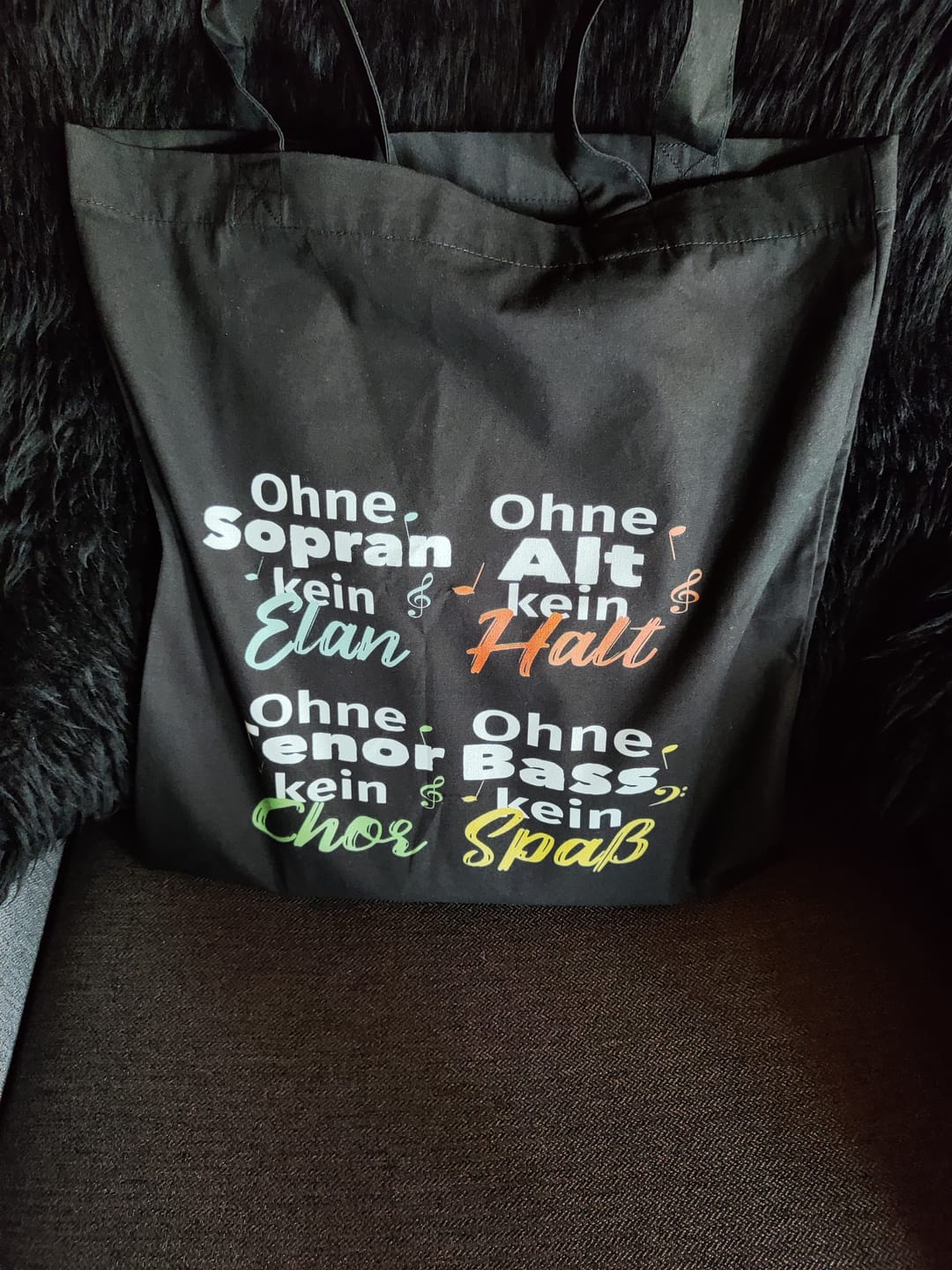 Customer photo review of Lustige Chor Premium Bio Notentasche für Sängerinnen und Sänger