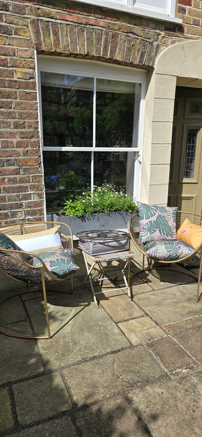 Customer photo review of Outdoor Garden Waterproof Cushion - Palm Leaf