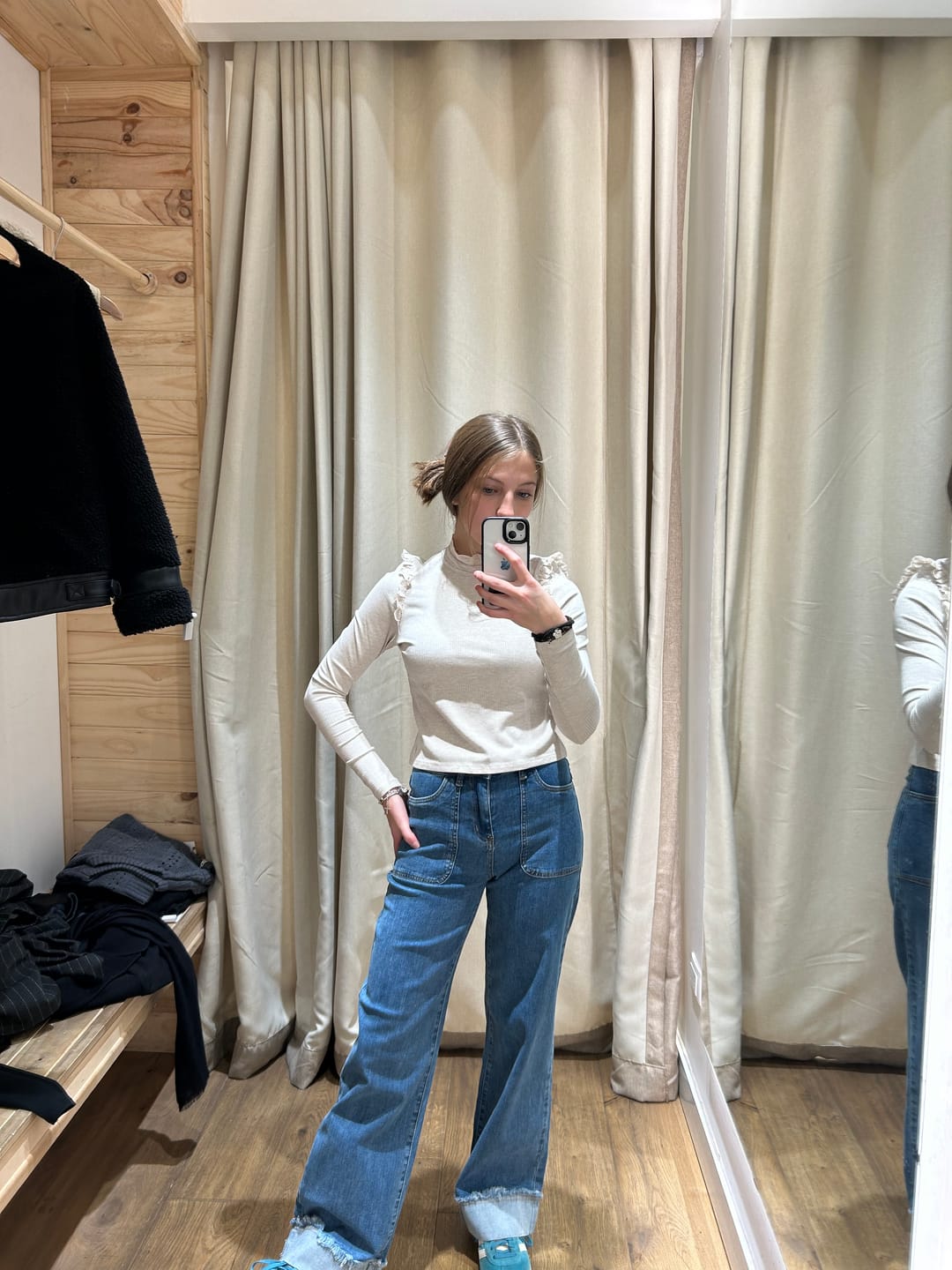 Customer photo review of Polera Manga Larga Vuelos Beige