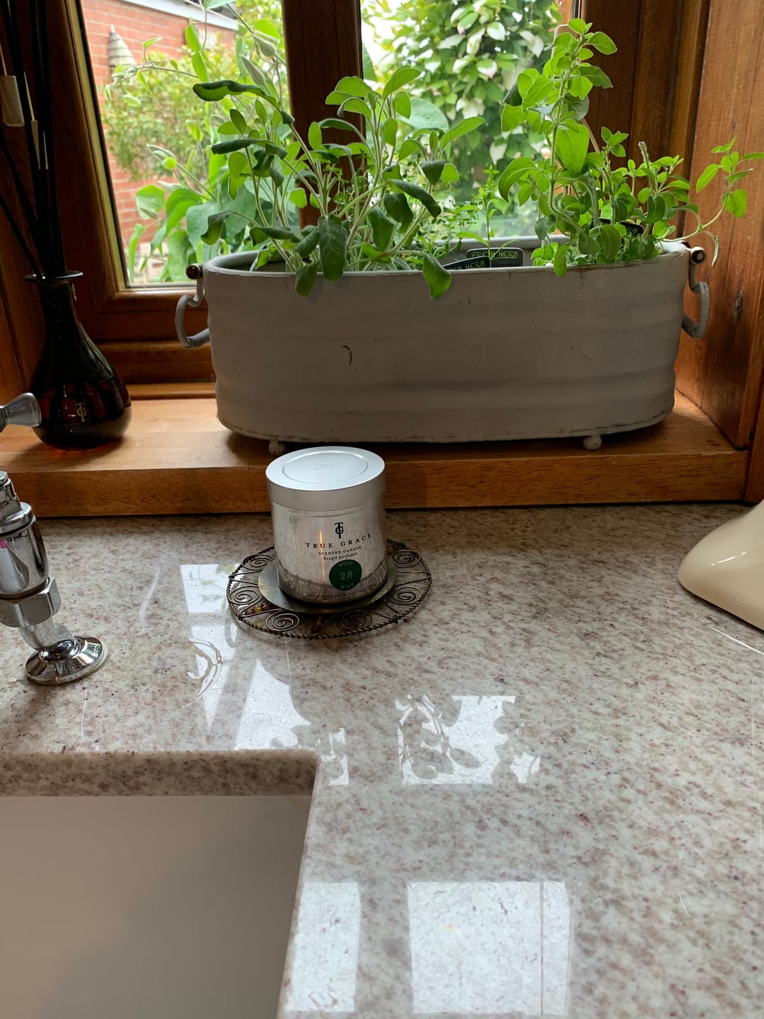 Customer photo review of Wild Mint Tin Candle