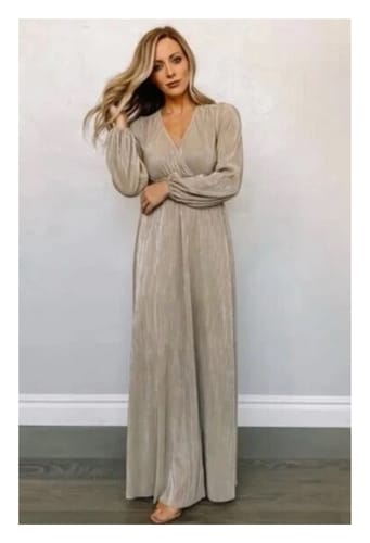Customer photo review of The Luck of the Draw Mystery Women's Secondhand Clothing