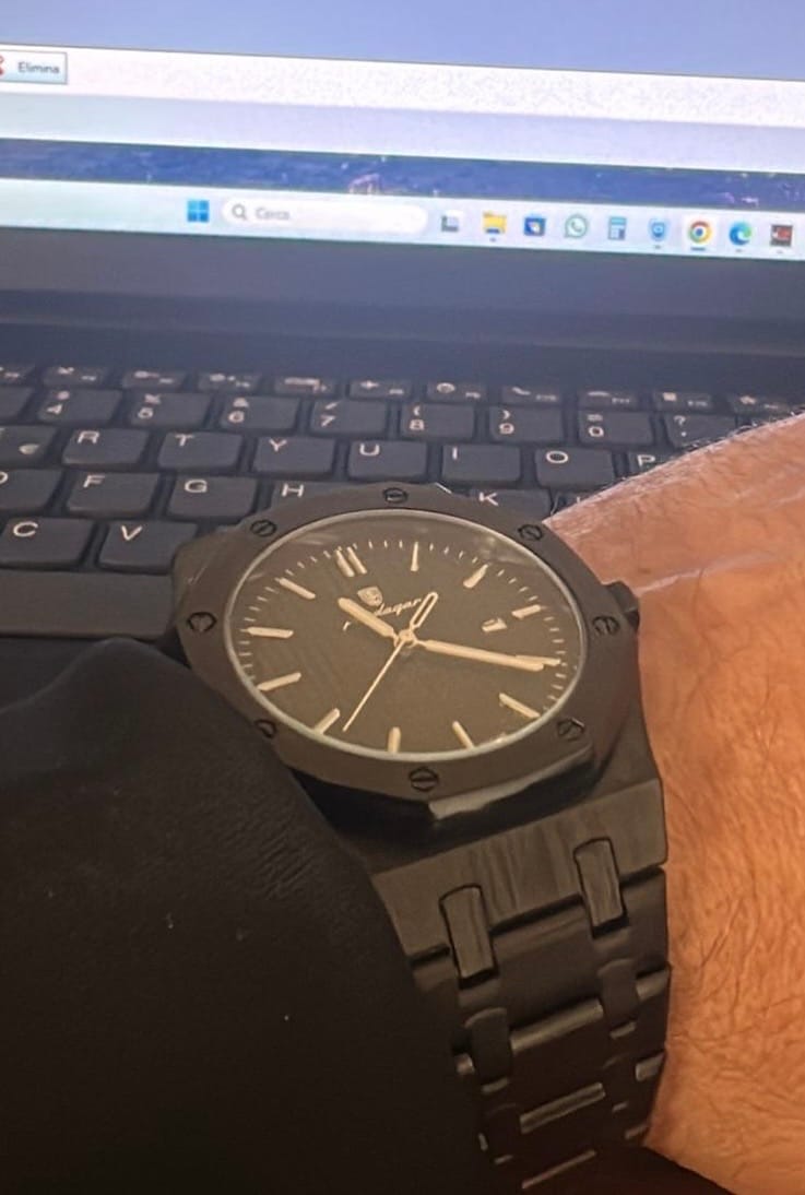 Customer photo review of King's Oak - 41mm