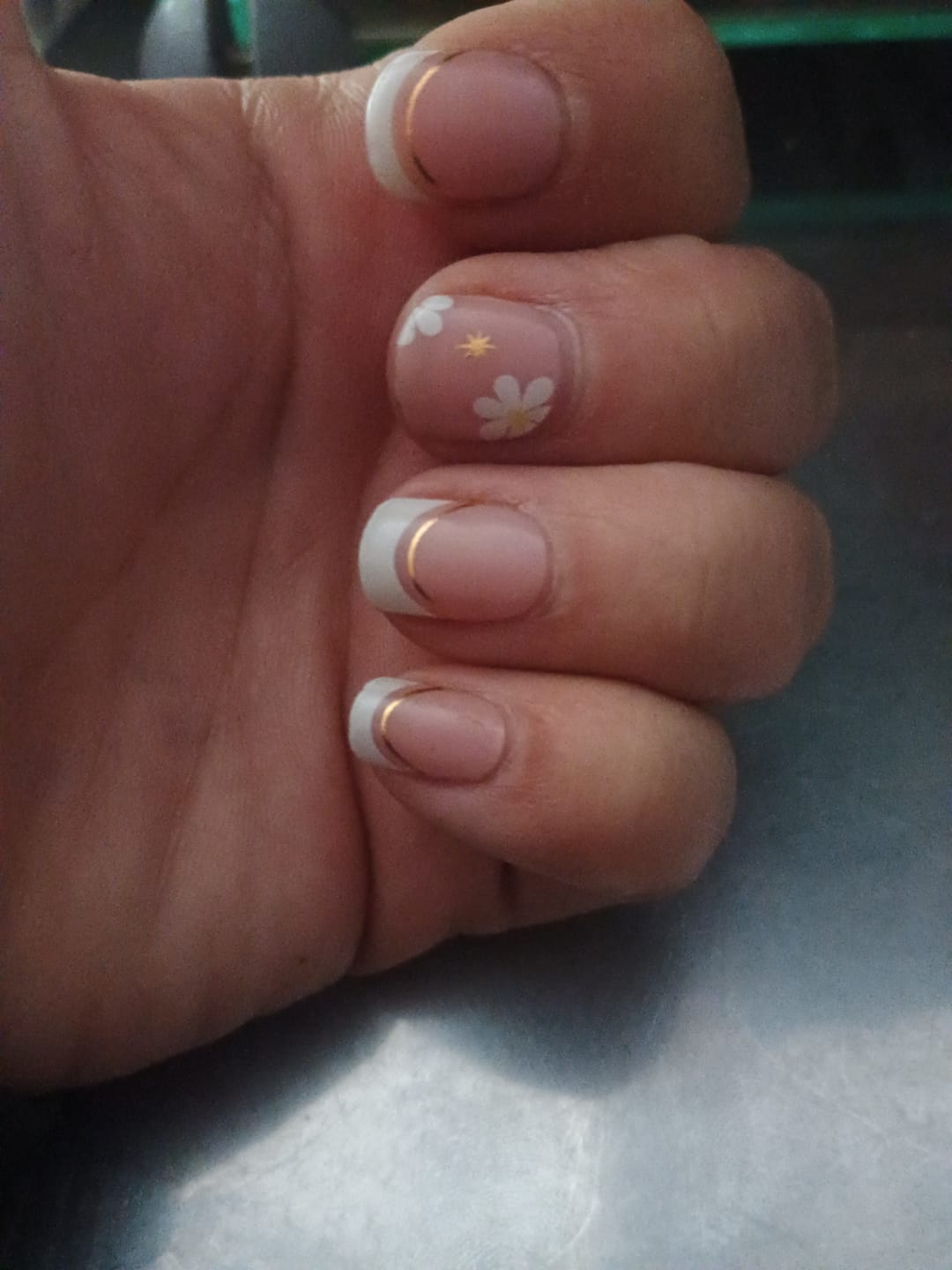 Customer photo review of French Flowers | Stickers de Gel