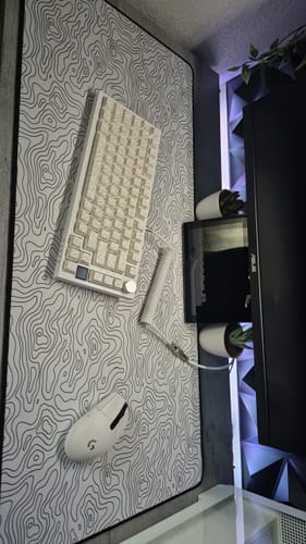 Customer photo review of Mountain White | Mousepad