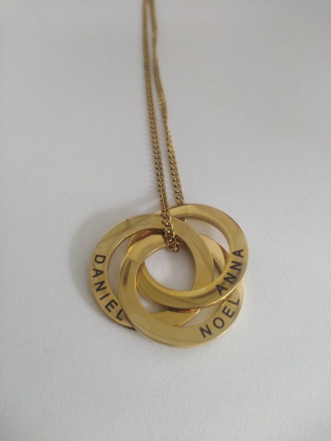 Customer photo review of Necklace with Intertwined Name Circles