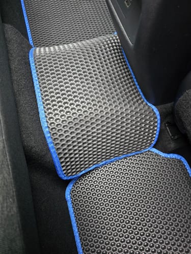 Customer photo review of Auto Fußmatten nach Maß - Komplettset