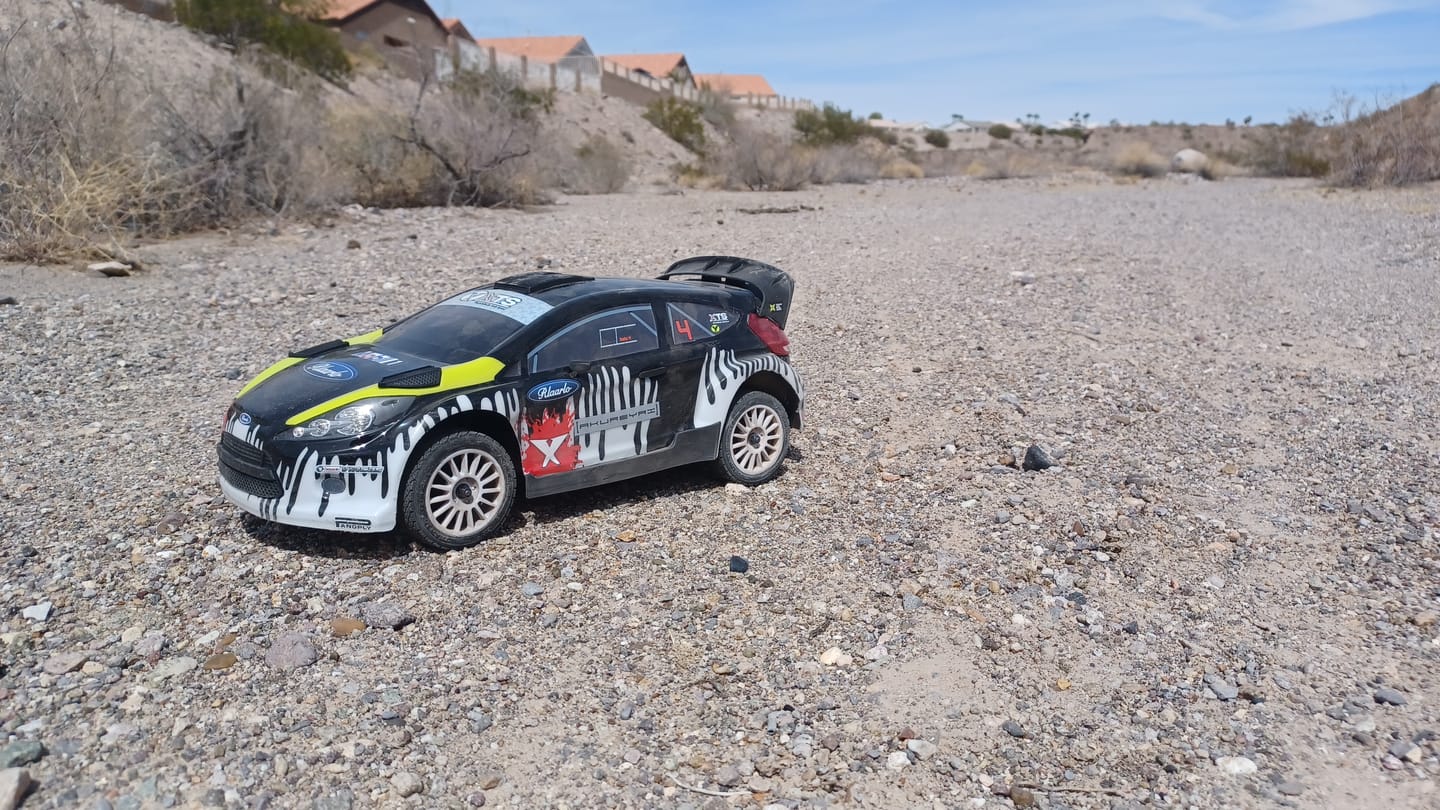 Customer photo review of Assembled Wheel Set For XTS-F10 RC Rally Car