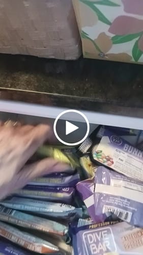 Customer video review of Bunny Crap -  6 Bars