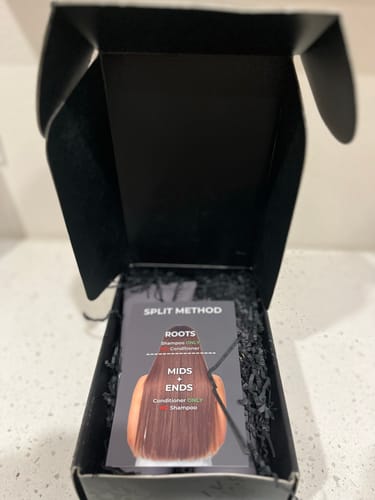 Customer photo review of Weightless Shampoo & Conditioner Set