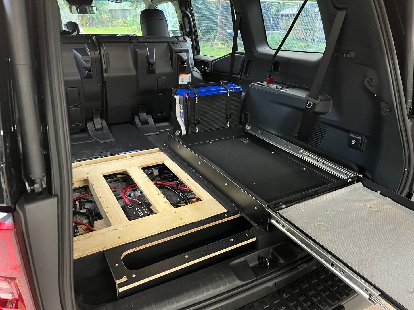 Customer photo review of Socket Bank for Dual Battery System - Prado LC250 Series - Rear Cupholder