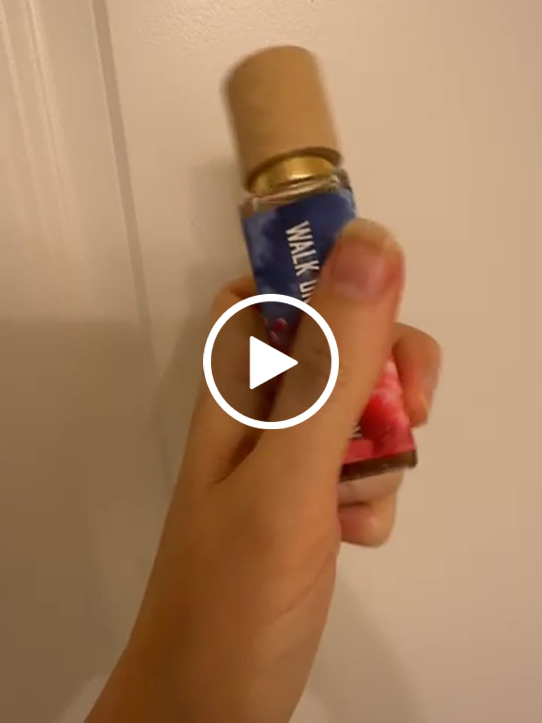 Customer video review of Walk On Cotton Candy