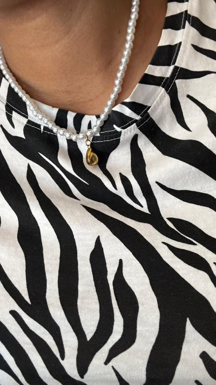 Customer photo review of Collar Pearl Stella