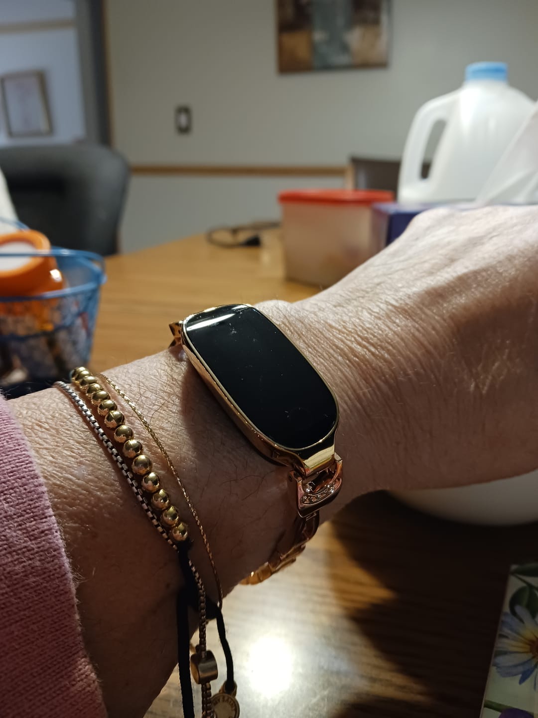 Customer photo review of Fitaos Blood Sugar Blood Pressure monitoring Luxury Diamond Design Fashion Smartwatch