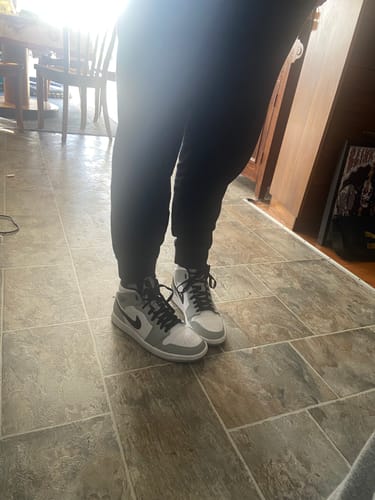 Customer photo review of Jordan 1 Mid Light Smoke Grey
