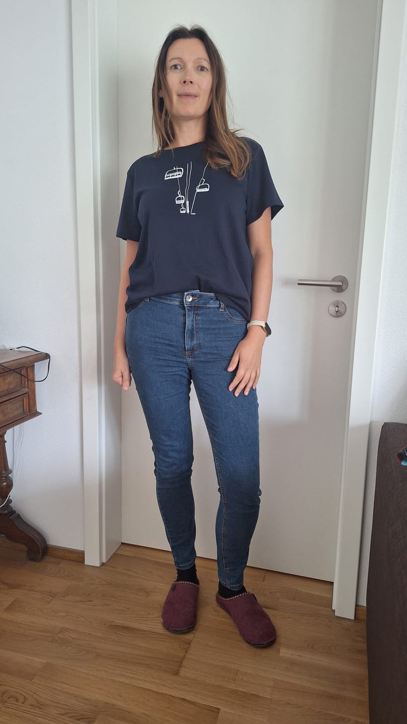 Customer photo review of Sessellift – Damen Premium Organic Shirt