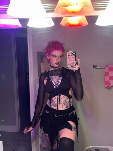 Customer photo review of Long sleeves V neck halter ruched solid 2 piece top