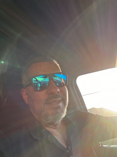 Customer photo review of Mis Raíces Blue