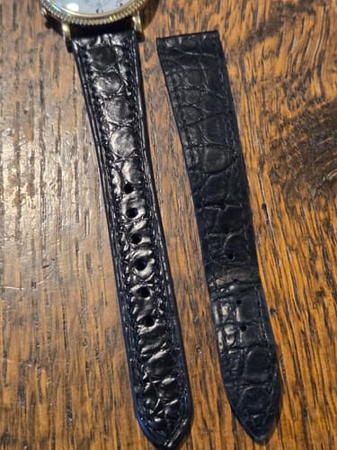 Customer review photo of a black crocodile leather watch strap