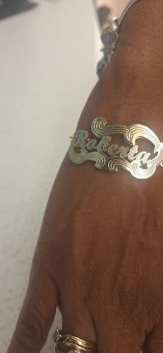 Customer photo review of 3D NAMEPLATE CUSTOM BRACELET