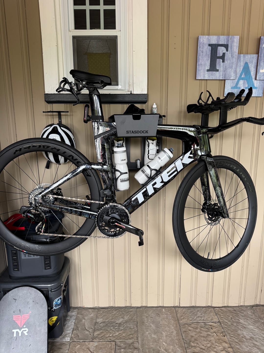 Customer photo review of Bonneville Distance