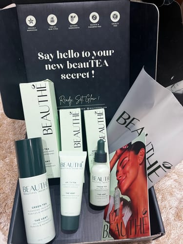 Customer photo review of Crème Hydratante Éclat au Thé Vert